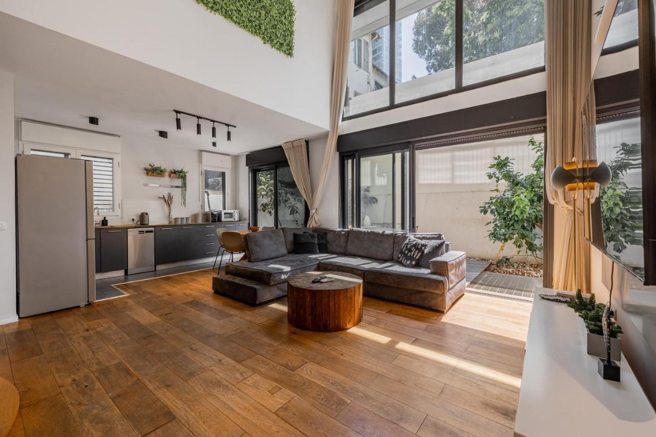 The Rothschild Allenby Living Apartment
